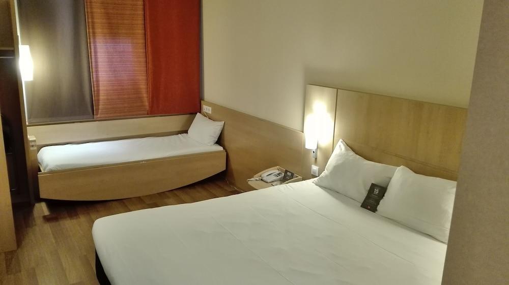 Hotel Ibis 2*