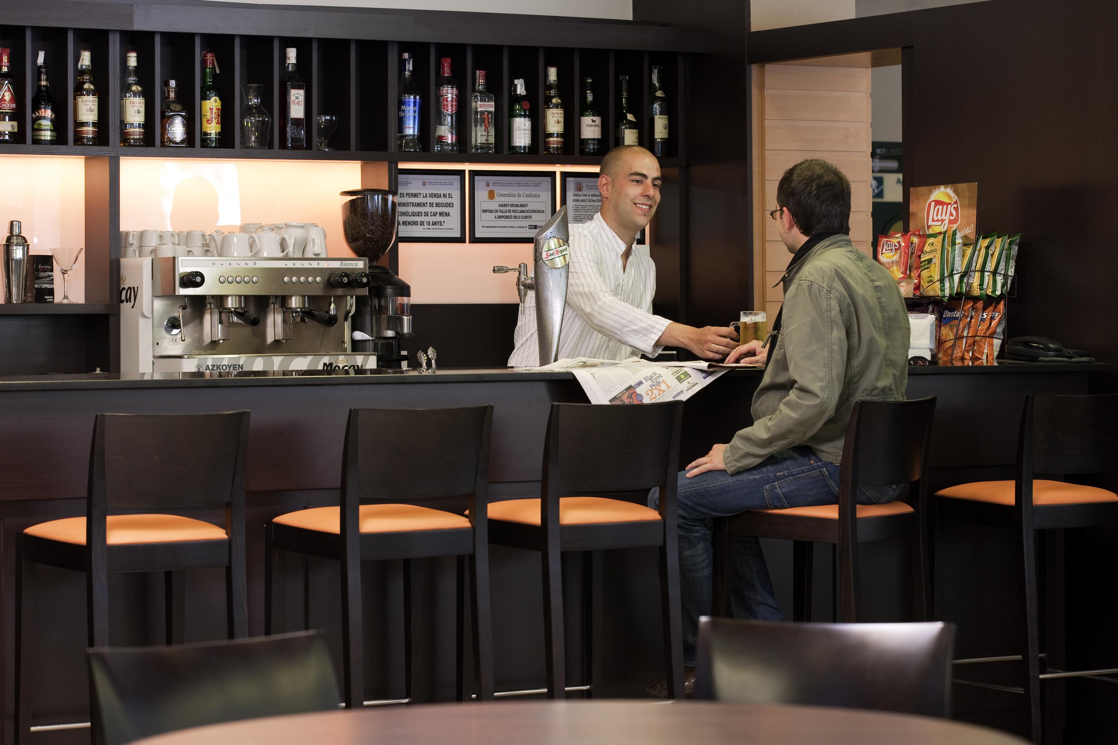 Ibis Hotel 2*