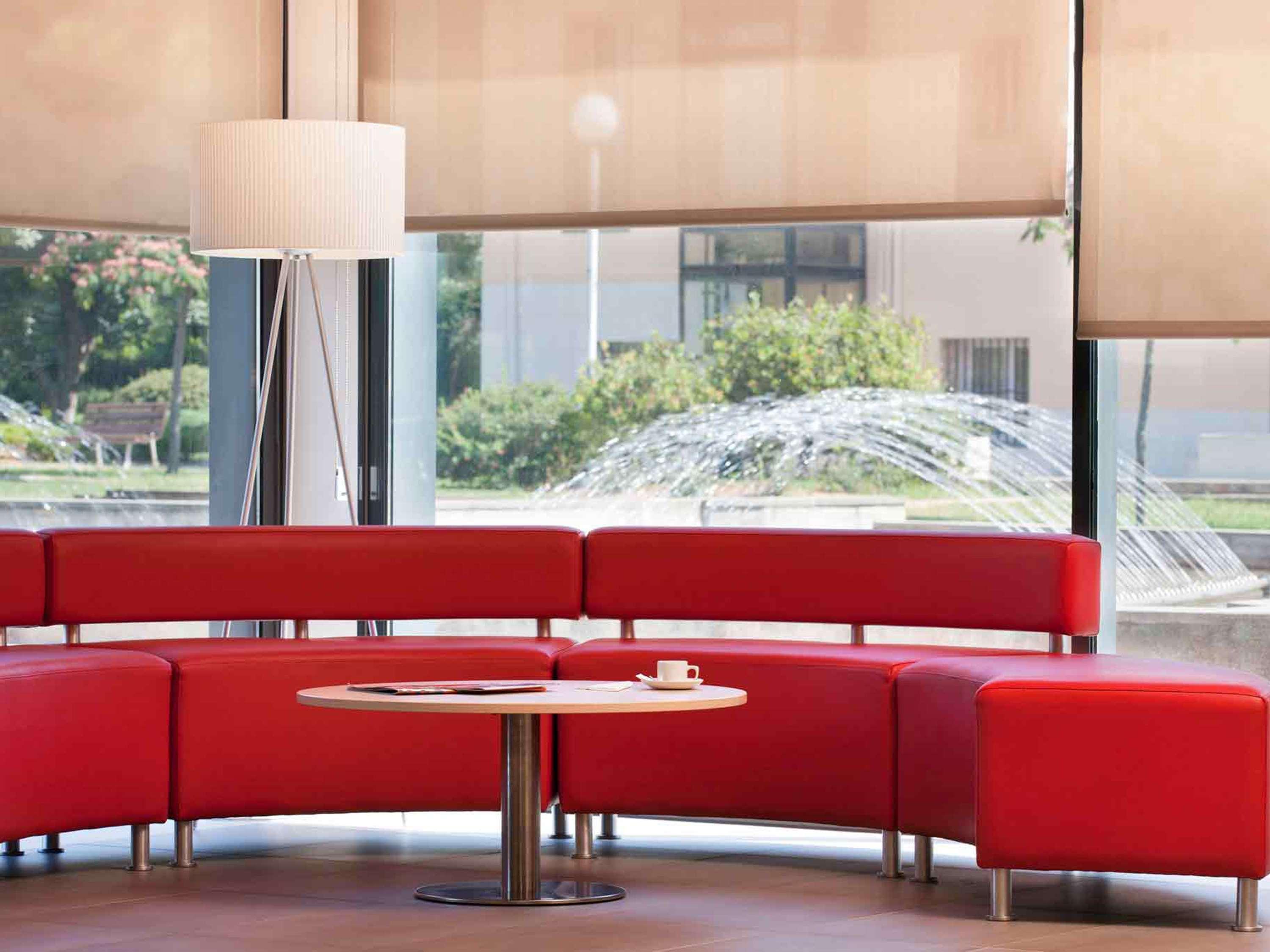 Ibis Hotel 2*