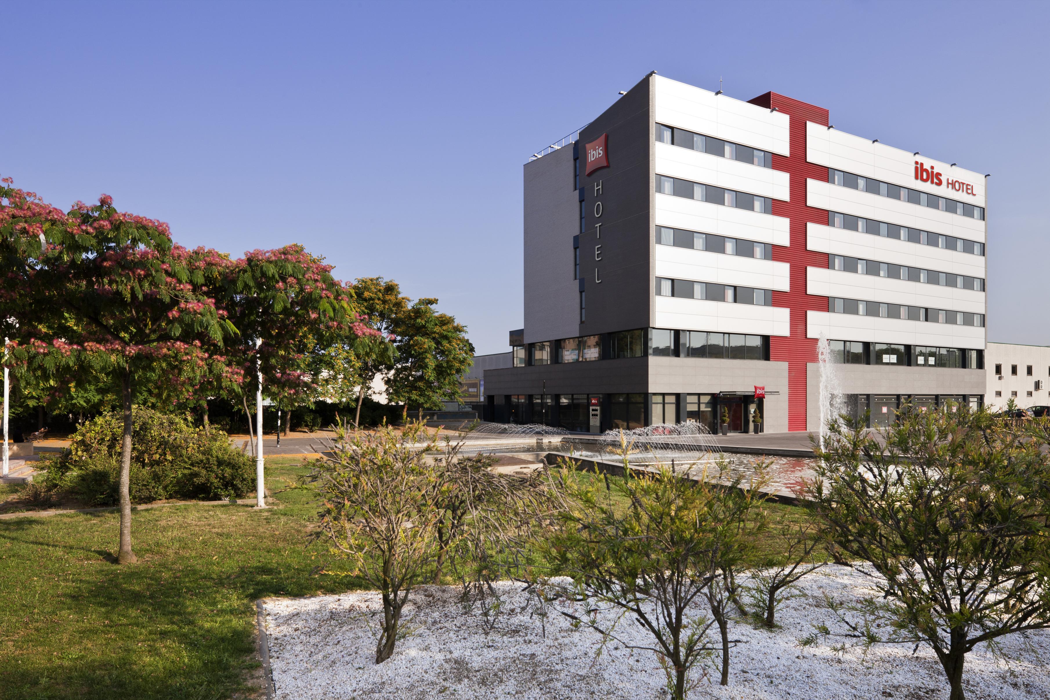 Ibis Hotel