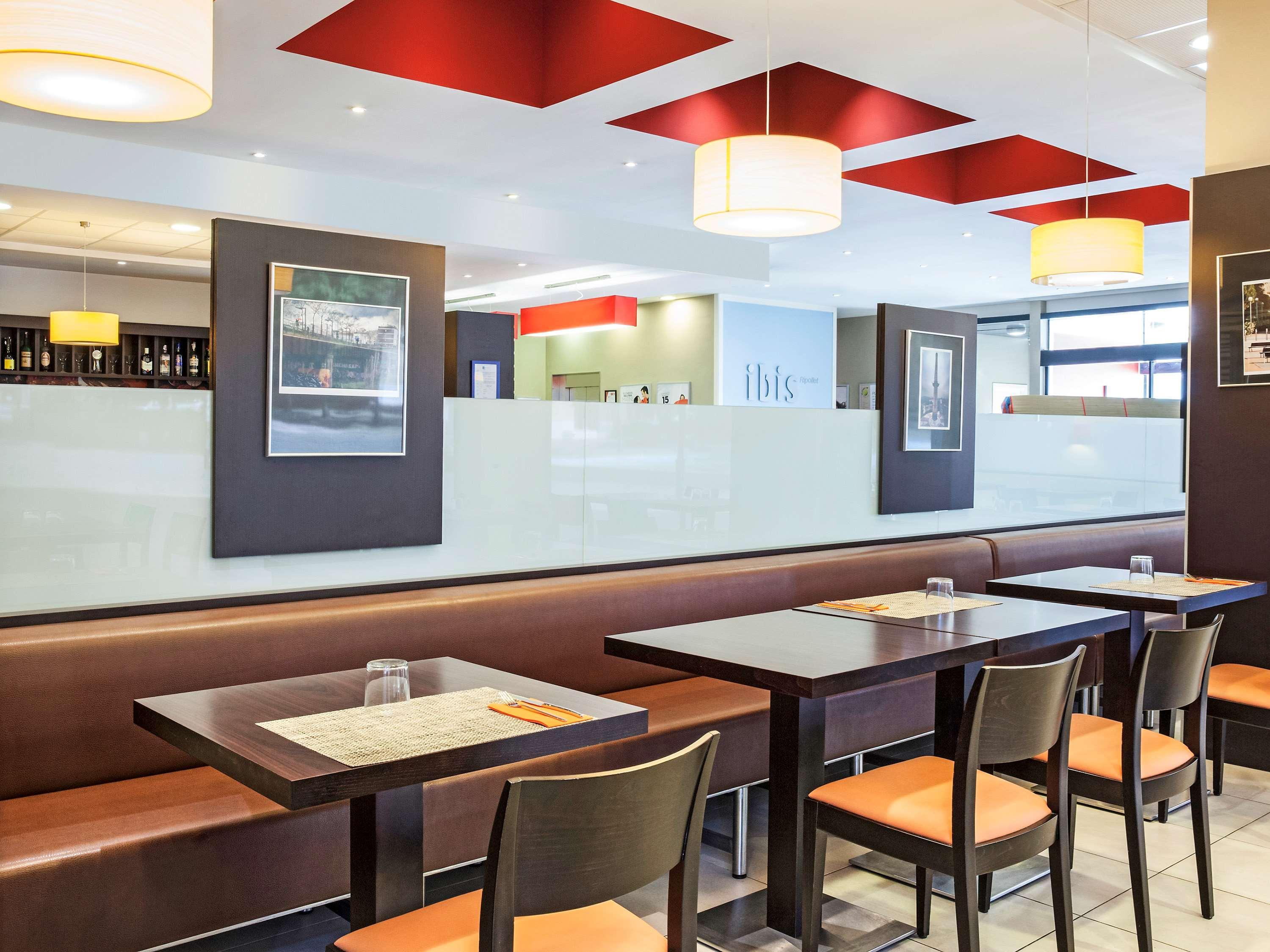 Ibis Hotel 2*