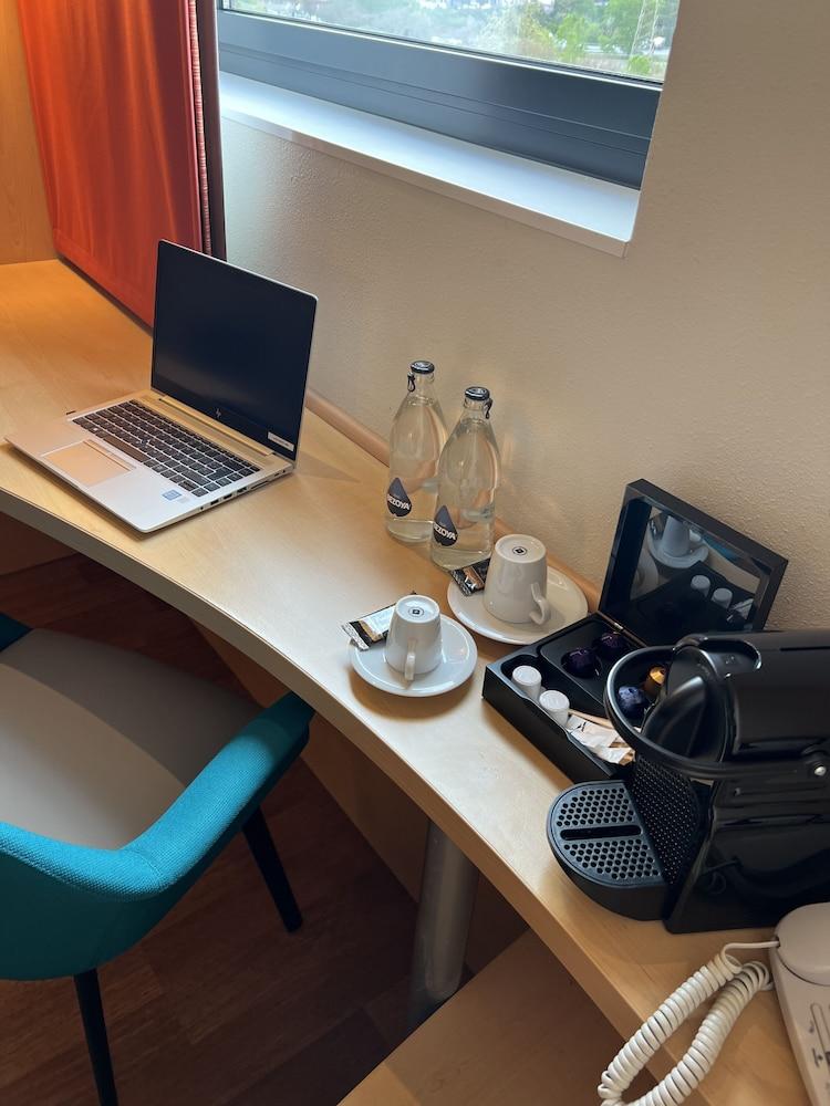 Ibis Hotel Ripollet