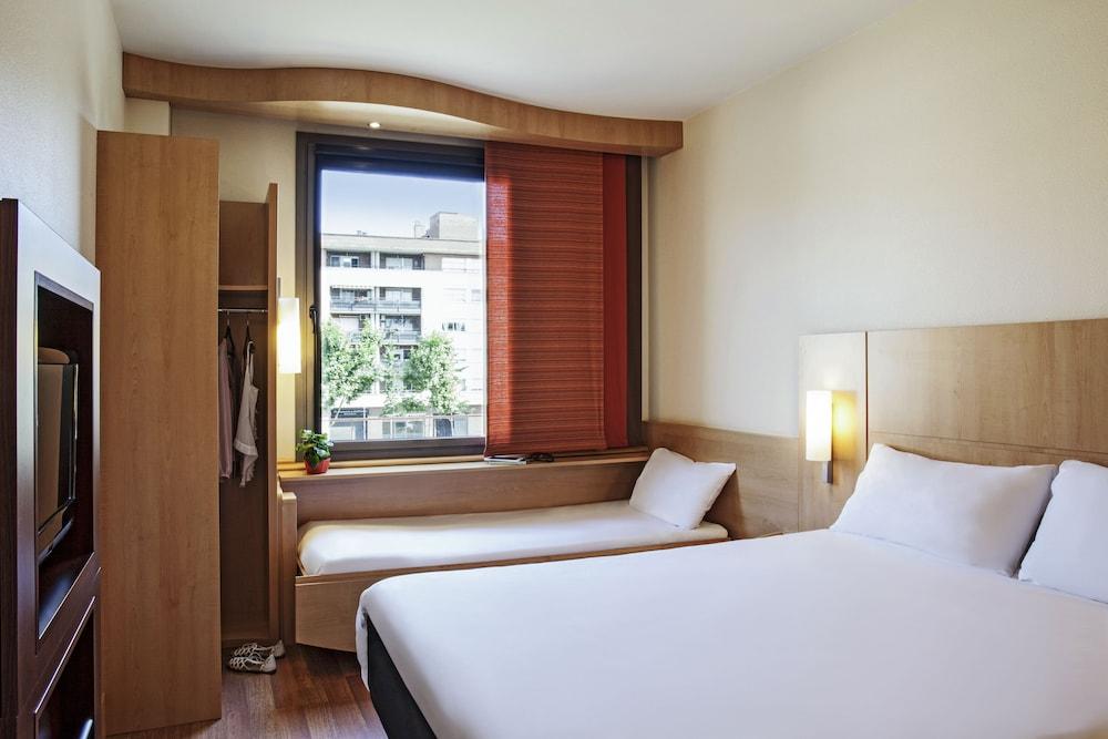 Ibis 2* Ripollet