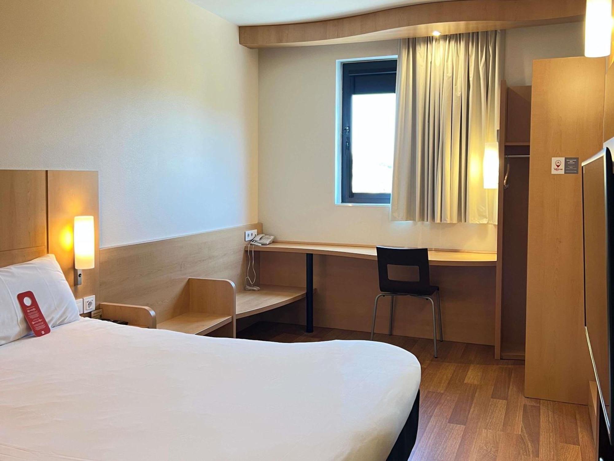 Ibis 2* Ripollet